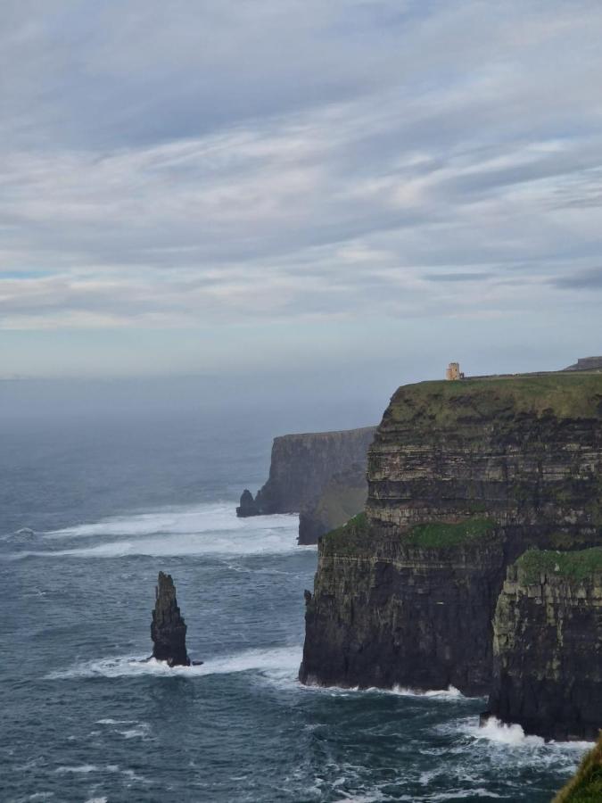 The Cliffs Of Moher House, Doolin Exterior photo